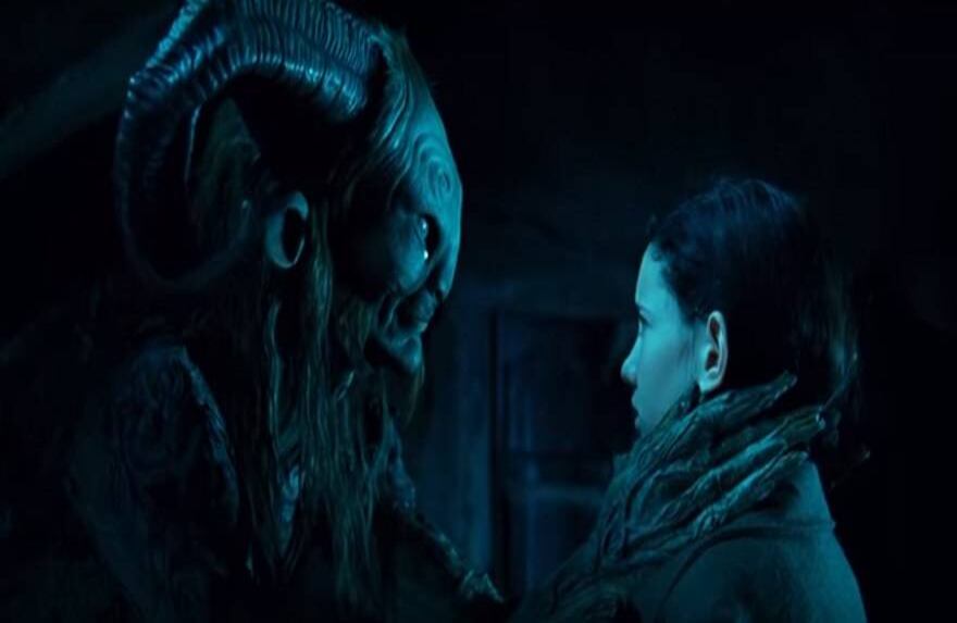 El laberinto del fauno (2007) Esta fue la primera película fantástica en estar nominada a un premio Óscar a película extranjera. Una niña descubre un mundo subterráneo poblado por criaturas amigables como el fauno, que dice ser “el monte, el bosque y la tierra”, y violentas como un hombre pálido con garras largas y cuyos ojos están en las manos. 