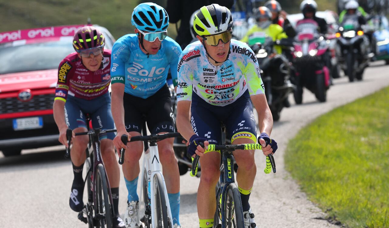 Tres fueron los corredores que protagonizaron la llegada a la meta de la etapa 7.