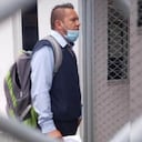 Este sería el hombre que engaña y roba en colegios de la ciudad.