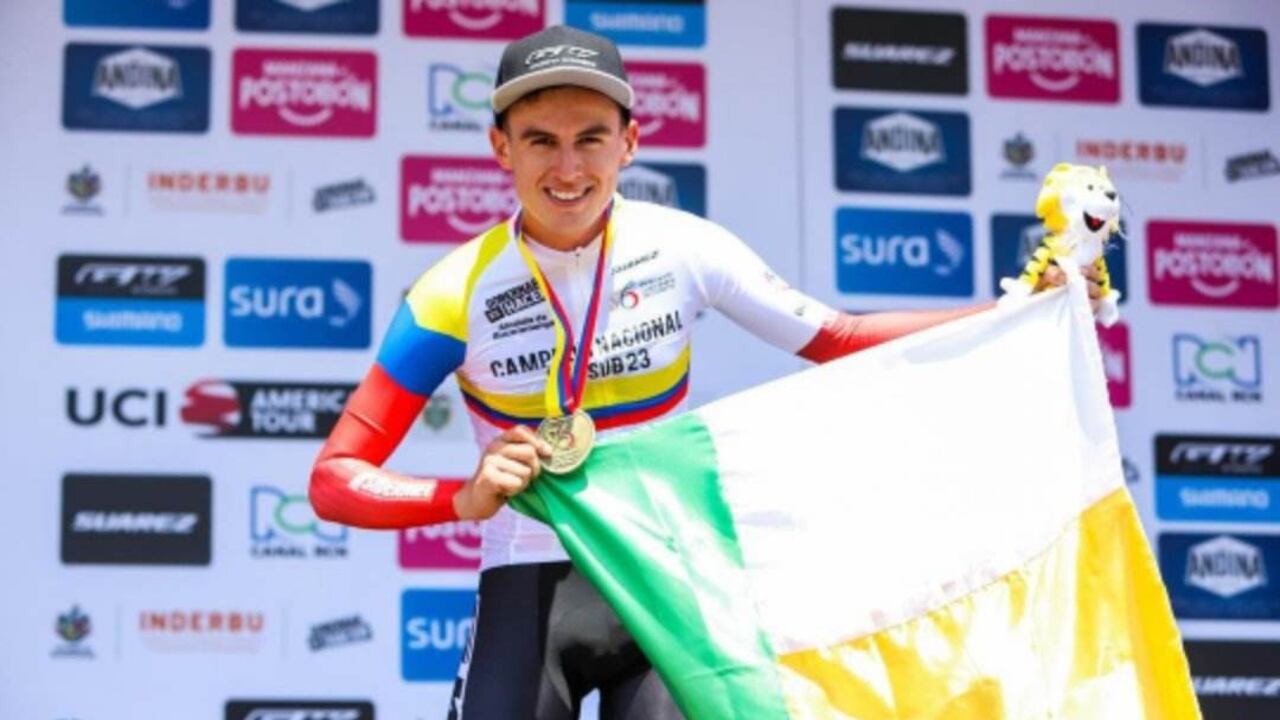 Momentos en los que se coronó como campeón en la Sub-23.