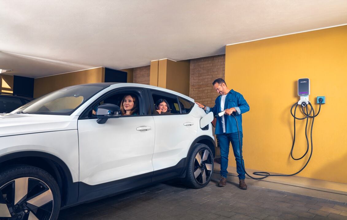 La compañía ofrece soluciones integrales para los segmentos de hogar, industria y gobierno.