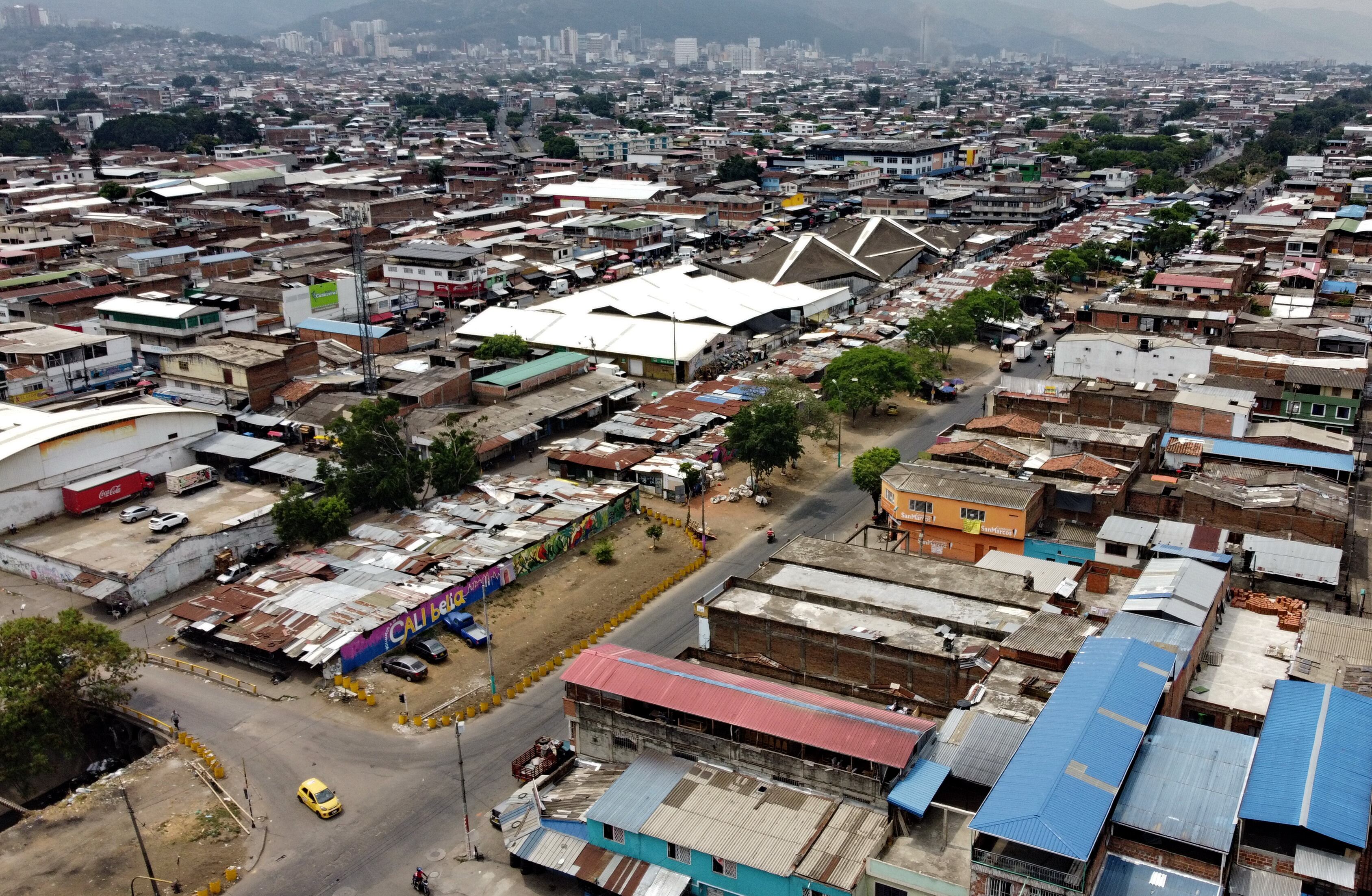 Panorámicas de la Galería de Santa Elena en Cali. Fotos Raúl Palacios / El Pais.