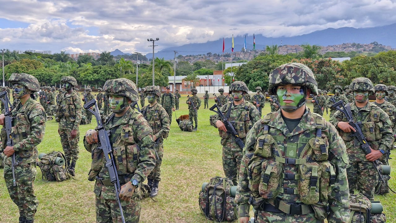 Soldados que garantizan la seguridad en Valle del Cauca.