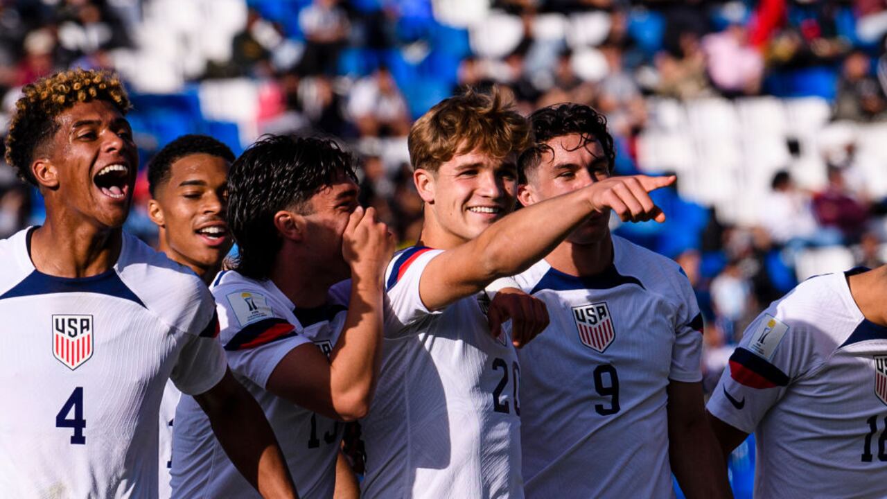 Jugadores de la Selección de Estados Unidos celebrando en el Mundial sub 20.