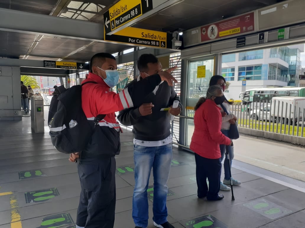 Limpiezas en transmilenio