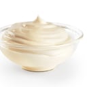 Mayonesa, ¿cómo utilizarla para reparar el cabello?