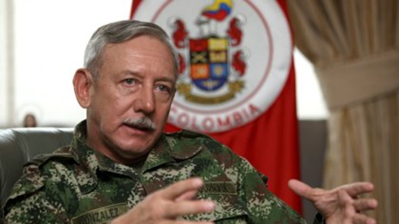 General Oscar González Peña, comandante del Ejército. (Fotos: Juan Carlos Sierra- SEMANA)