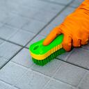 Muchos son los productos en el mercado que existen para remover la suciedad de las paredes.