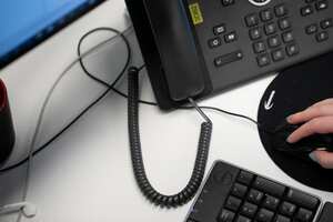 Denuncian que Rusia subcontrata piratas informáticos para hacer campañas de desinformación en EE. UU.