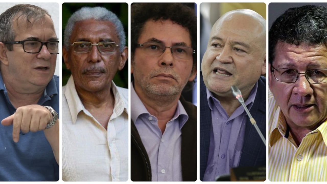 Rodrigo Londoño, Joaquín Gónez, Pastor Alape, Julián Gallo y Pastor Alape.