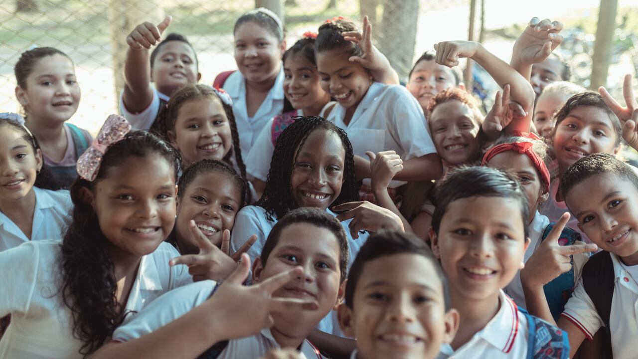 El Grupo Mineros impulsará la formalización de 200 familias mineras del valle del río Nechí, en el bajo Cauca antioqueño.