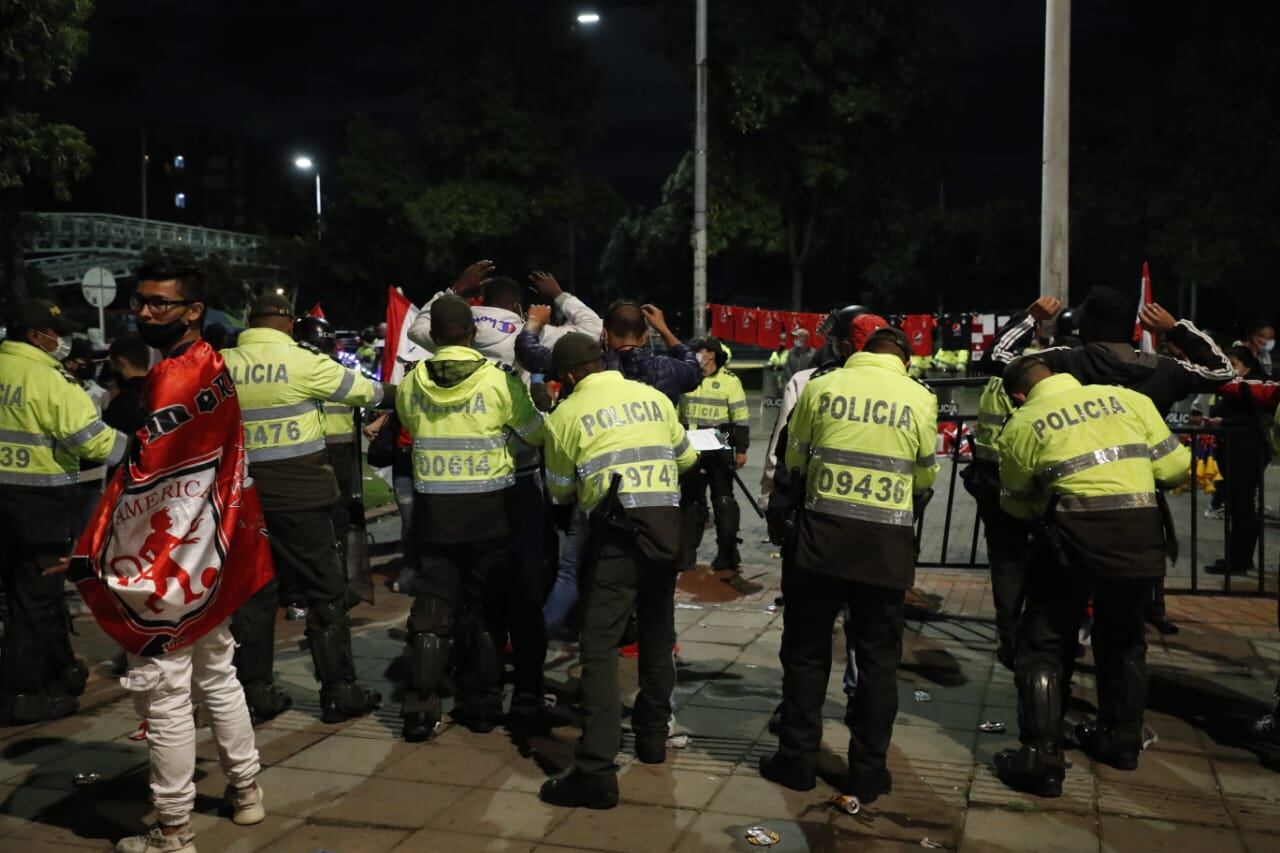 Así se vive la final del fútbol colombiano en Bogotá