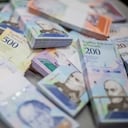 Detalle de los billetes de los nuevos bolívares que reemplazarán a los que están en circulación por una moneda que llevará el apellido de “soberano”.