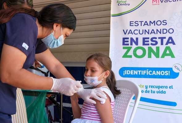 Esta es la primera vez que las vacunas estarán disponibles a la venta, con precios mayoristas que podrían oscilar en los 120-130 dólares por dosis.