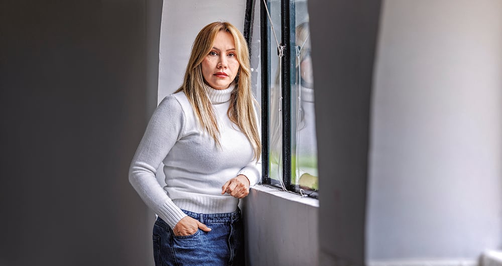 Sandra Ortiz contó en la Fiscalía cómo le entregó 3.000 millones de pesos al entonces presidente del Senado Iván Name. Según su versión, los dineros fueron a cambio de que Name ayudara a agilizar la plenaria para la elección de Vladimir Fernández como magistrado de la Corte Constitucional en 2023.