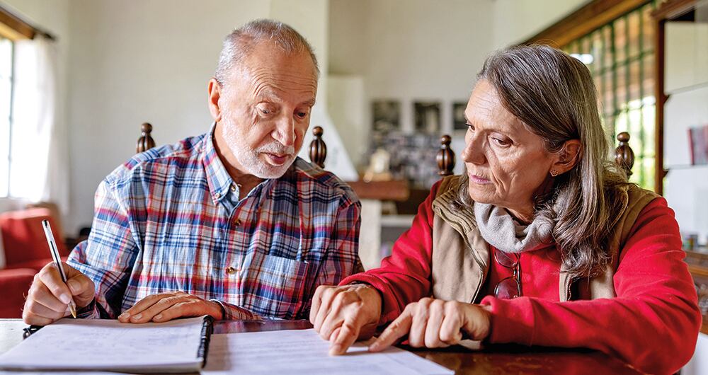   La propuesta para que todos los colombianos coticen en Colpensiones ya fue aceptada por los actores del sistema, la discusión está en el salario a partir del cual también deberían cotizar a los fondos privados. 