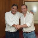 Alejandro Eder, alcalde electo de CAli y Jorge Iván Ospina, alcalde actual se reunieron por primera vez después de las pasadas elecciones..