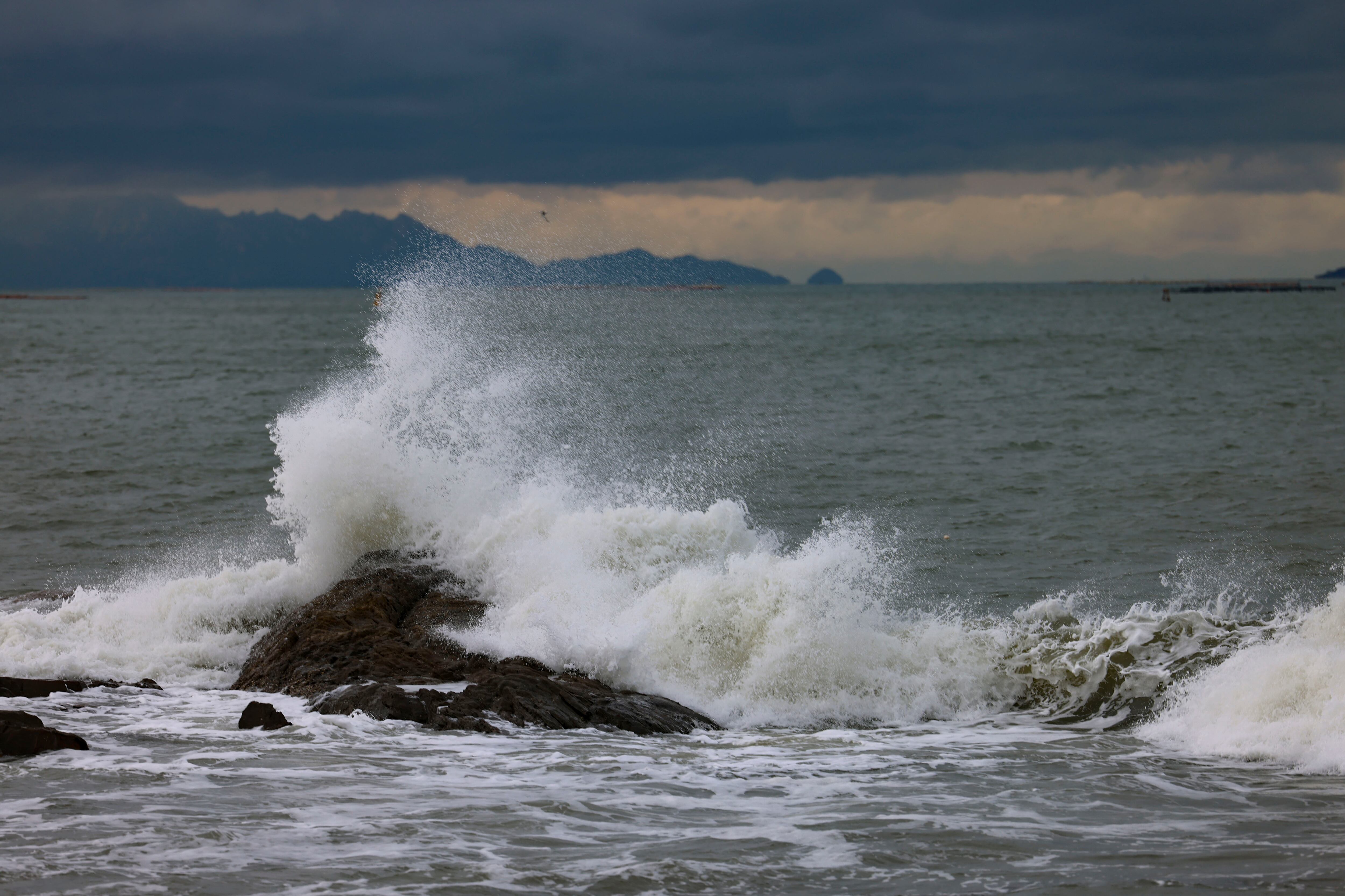 El hombre habría muerto ahogado en altamar