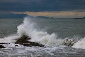 El hombre habría muerto ahogado en altamar