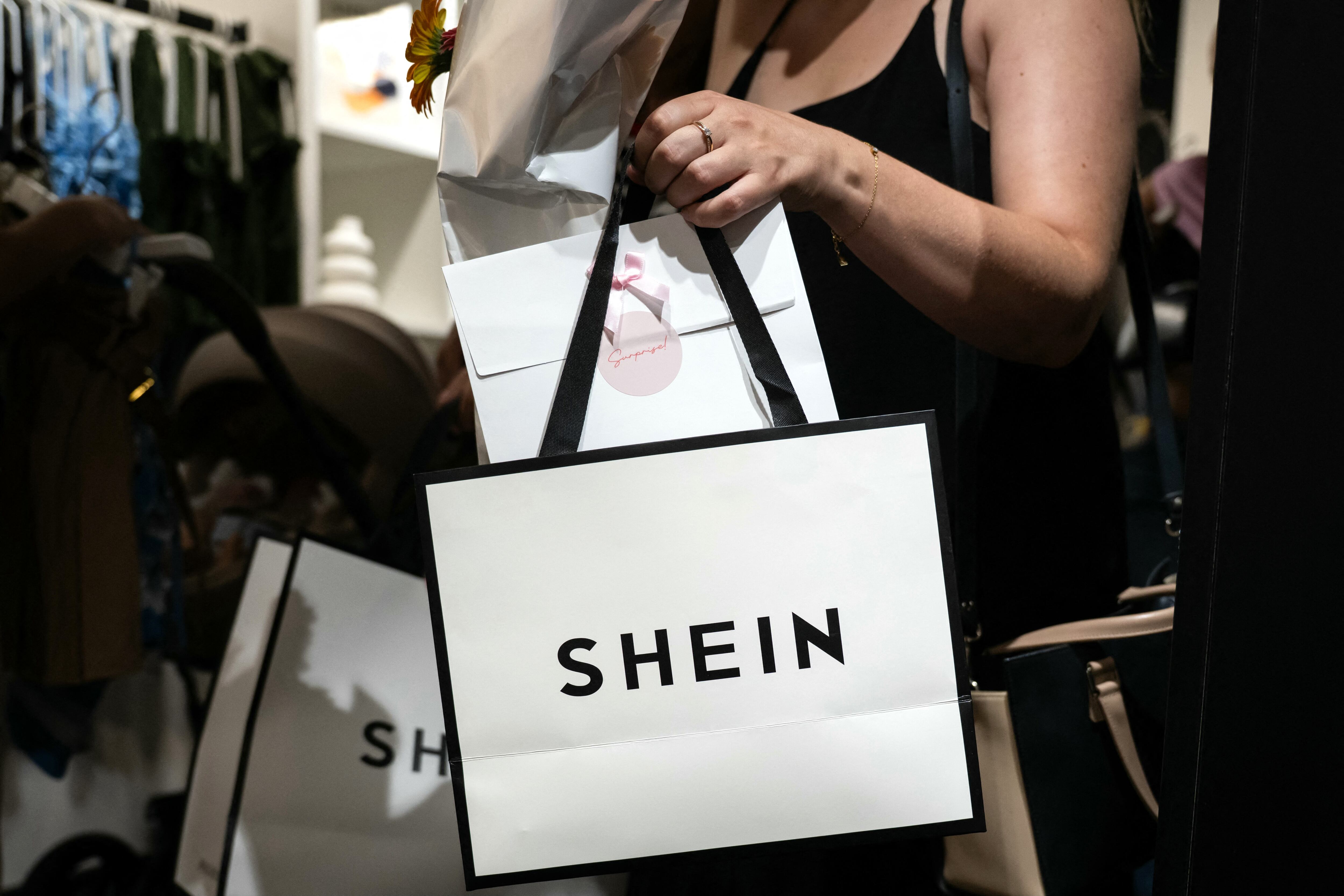 Shein anuncia sus primeras tienda físicas.