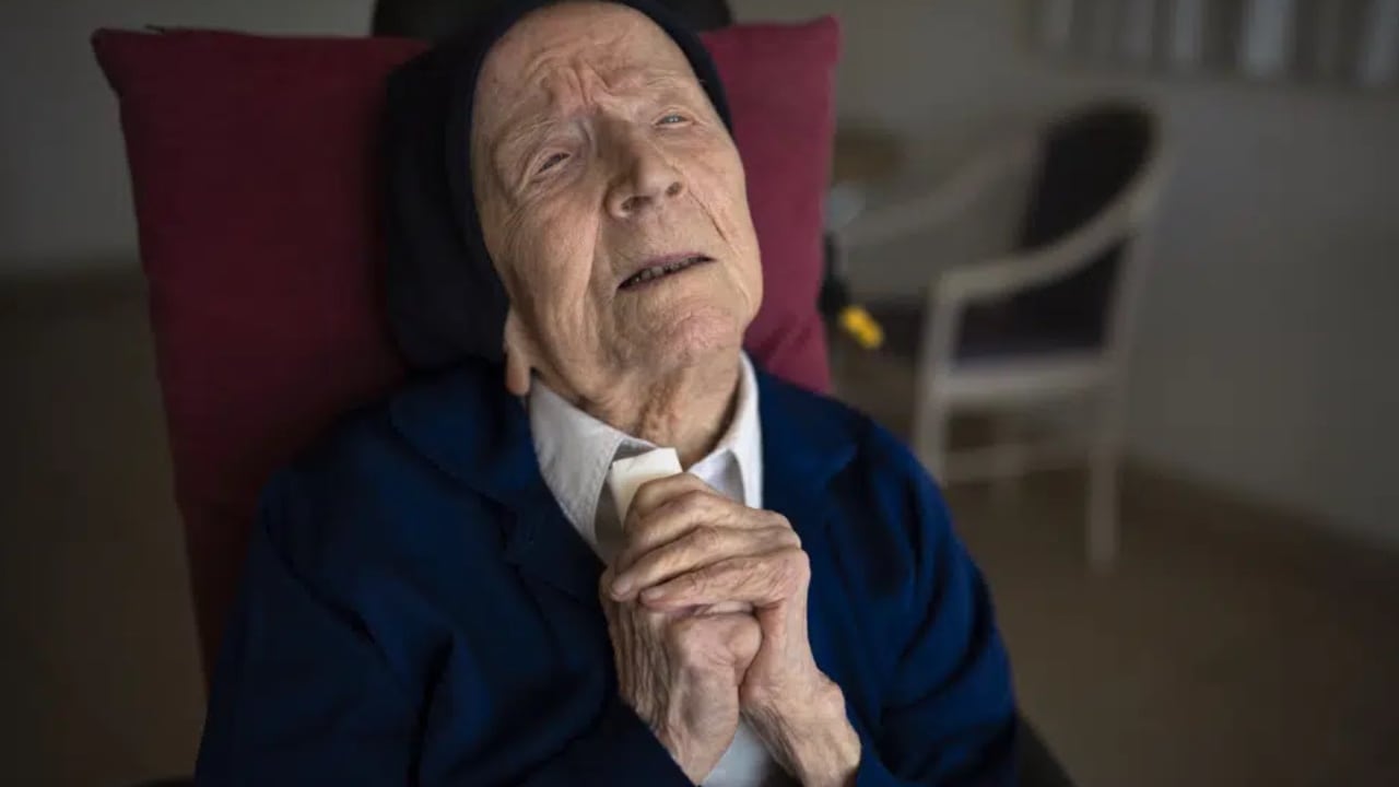 Con 118 años de edad, Lucile Randon falleció mientras se encontraba durmiendo. Dicen que su deceso fue a las 2:00 de la mañana