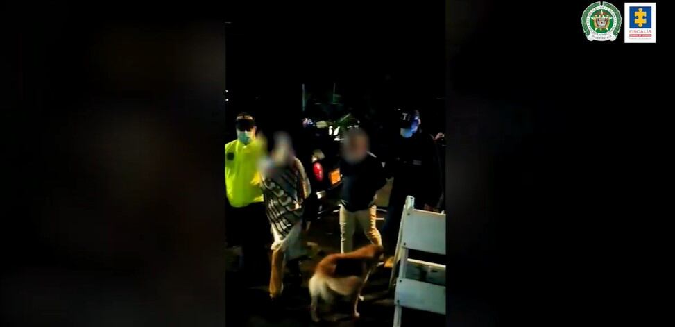 Un concejal en Antioquia pagaba, según la Fiscalía, para abusar de una niña. El funcionario fue recapturado en un operativo de la Fiscalía. Junto al concejal fue capturada una mujer que facilitó los abusos.