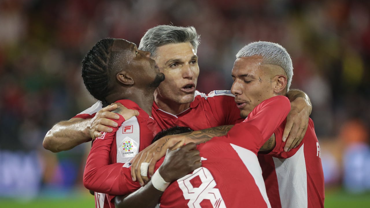 Independiente Santa Fe busca fortalecer la plantilla para el segundo semestre.