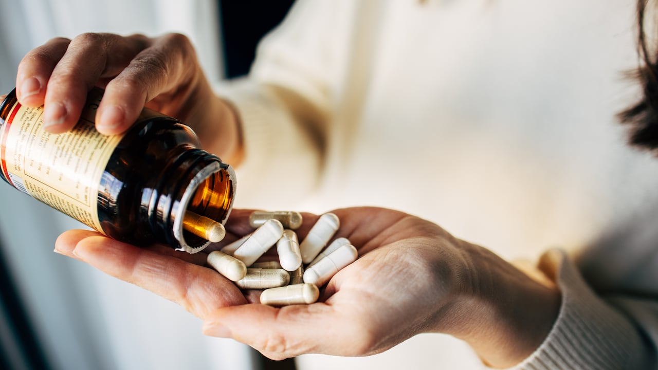 Investigadores advierten riesgos del corazón por un producto muy usado para dormir.