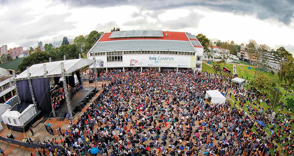 En la Universidad Nacional.