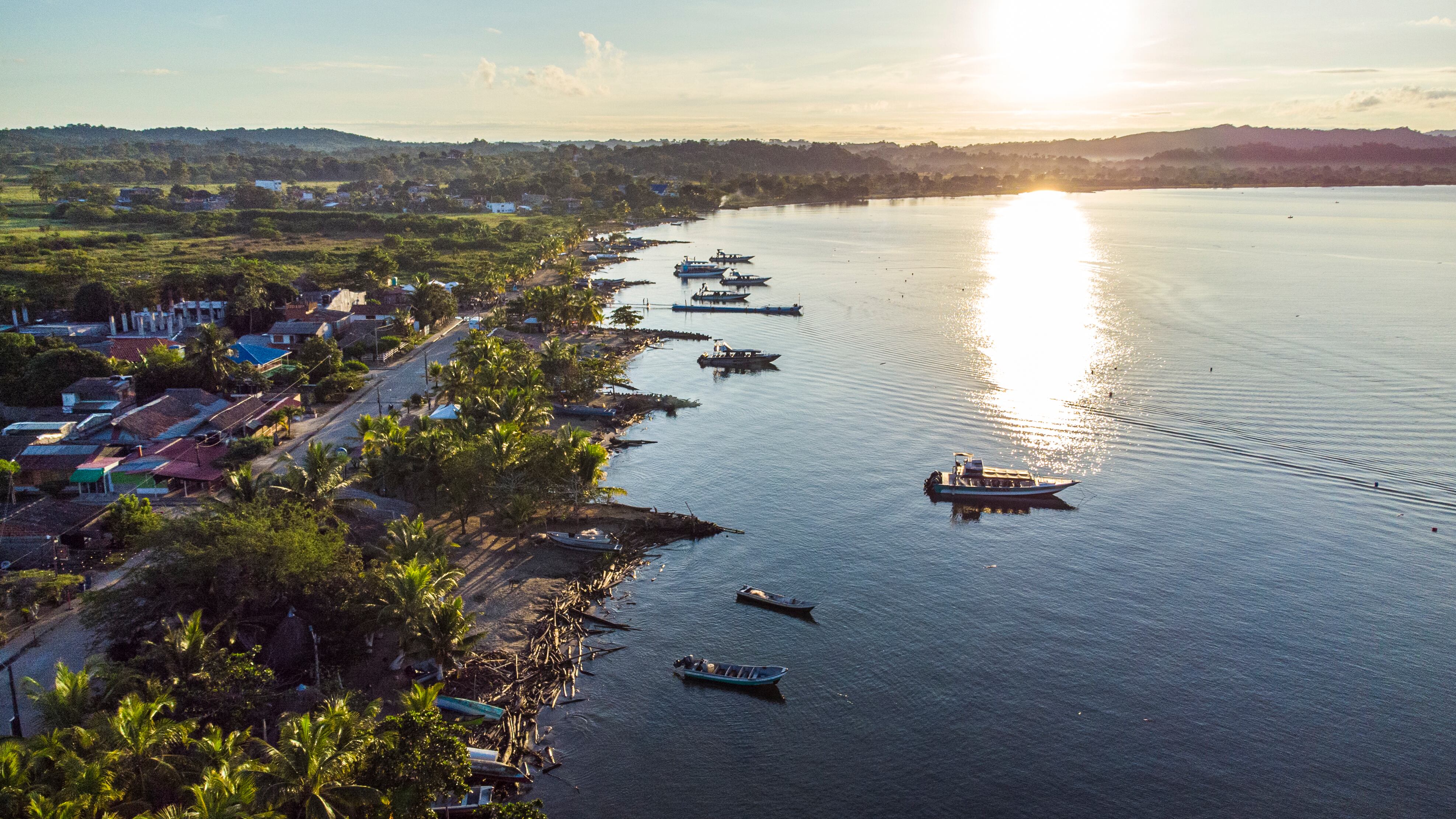 Una de las prioridades del turismo debe ser la reducción de la huella de carbono. Un territorio que está dando ejemplo es Acandí, Chocó.