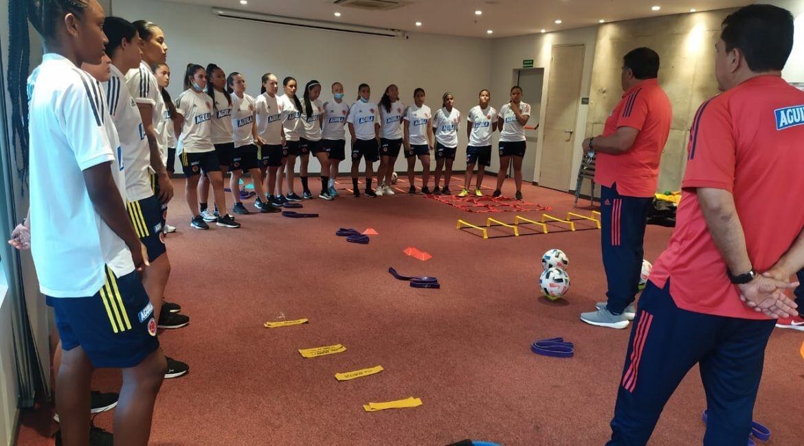 Se trata del profesor Carlos Paniagua ha tenido una larga experiencia en cuerpos técnicos del fútbol colombiano, trabajando en Itagüí Fútbol Club, Atlético Bucaramanga, Selecciones Antioquia, así como en Selecciones Colombia masculinas y femeninas. Recientemente dirigió al Deportivo Independiente Medellín-Formas Íntimas en la Liga BetPlay Dimayor Femenina 202
