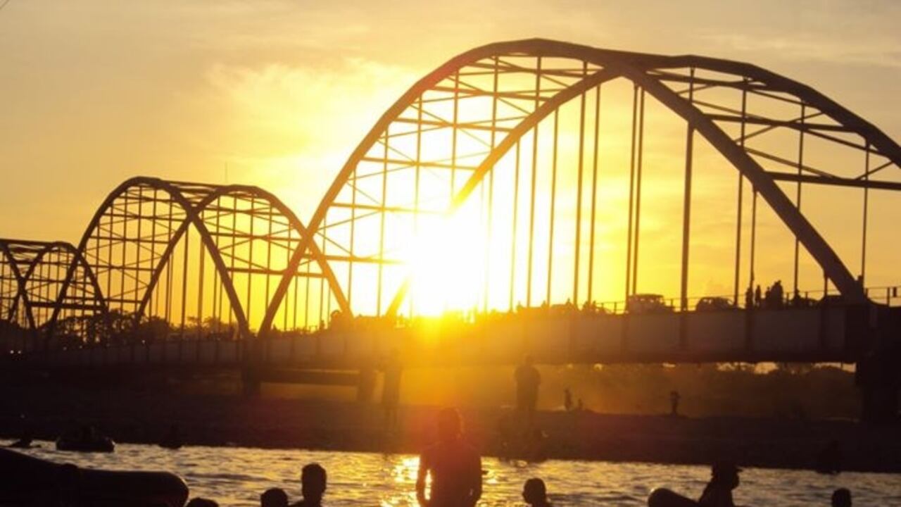 Puente El Alcaraván, Granada, Meta.