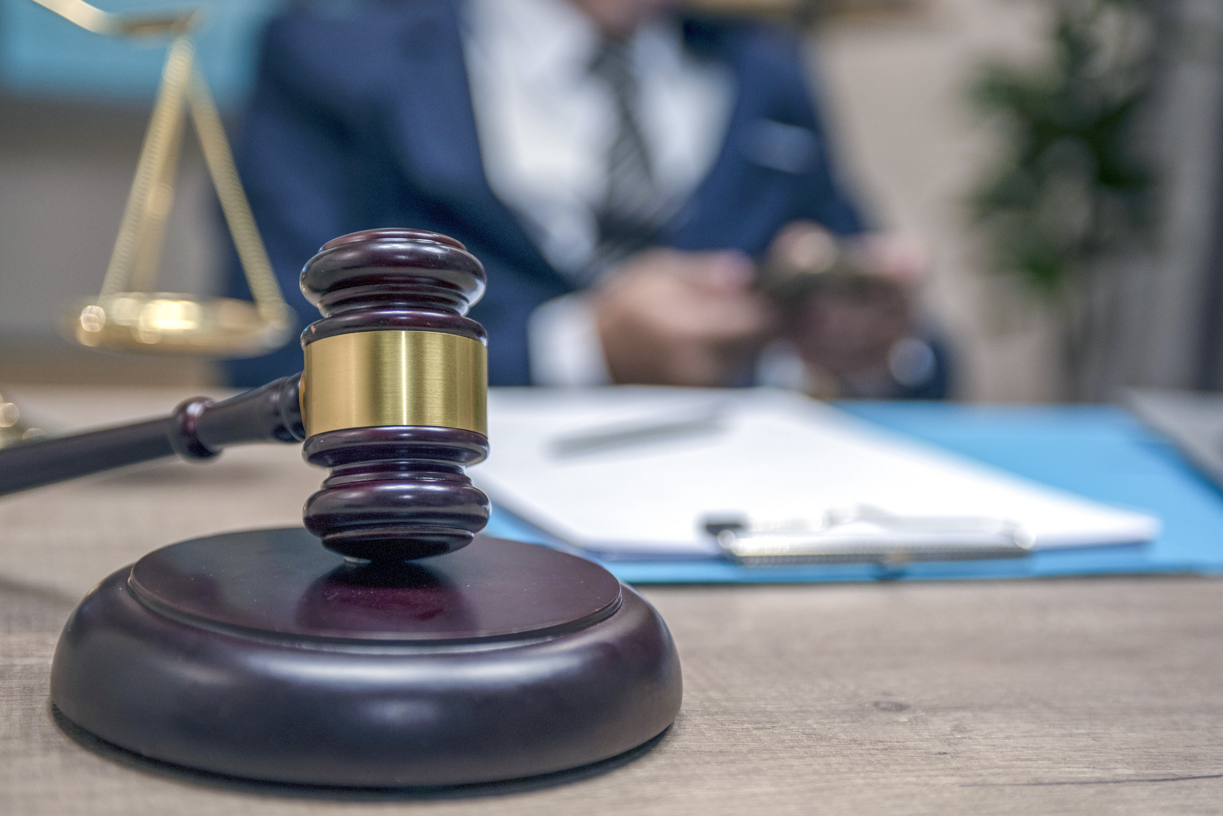 Según la ley, las deudas sí se heredan.