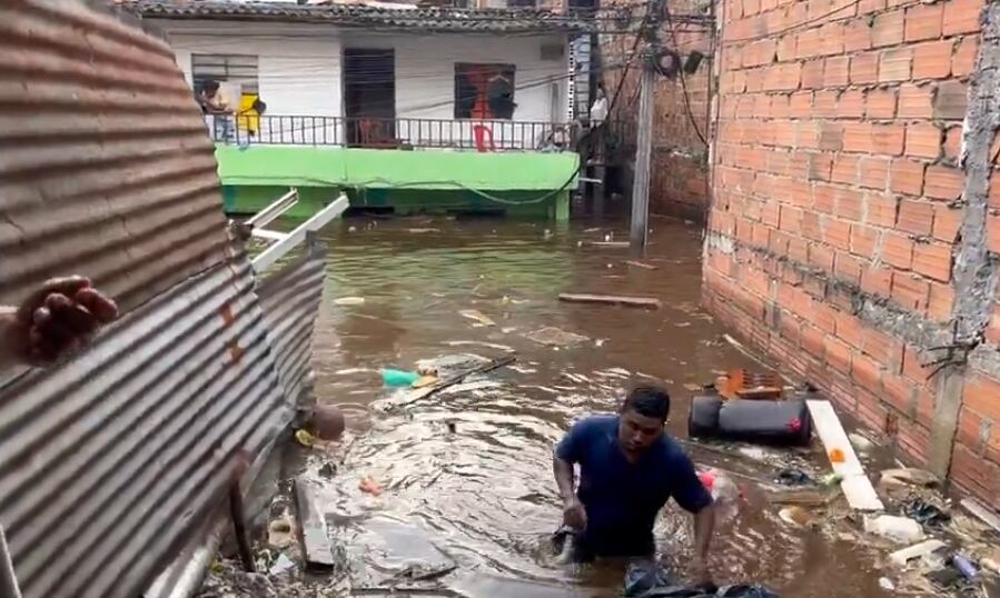 La emergencia no dejó muertos, pero sí varias viviendas afectadas.