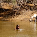 En el municipio de Manaure se llevó a cabo el primer Círculo de la Palabra sobre el Agua entre la comunidad Wayuu de La Tuna, funcionarios locales y designados del Ministerio de Vivienda.