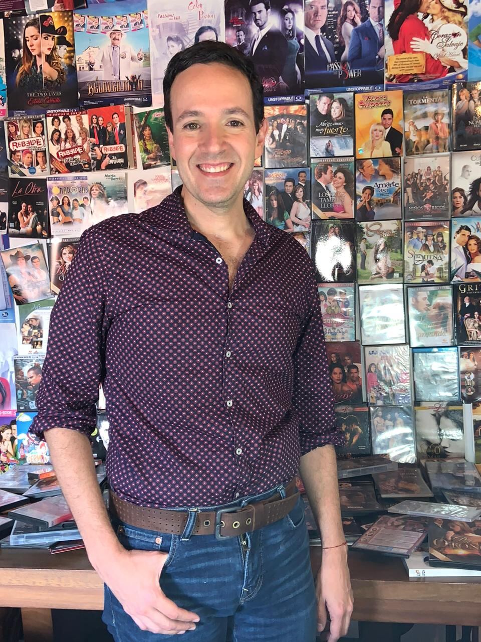 Carlos Ochoa es reconocido por revelar los mejores secretos de la televisión colombiana