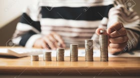 El uso de monedas para efectuar pagos, también es una práctica común.