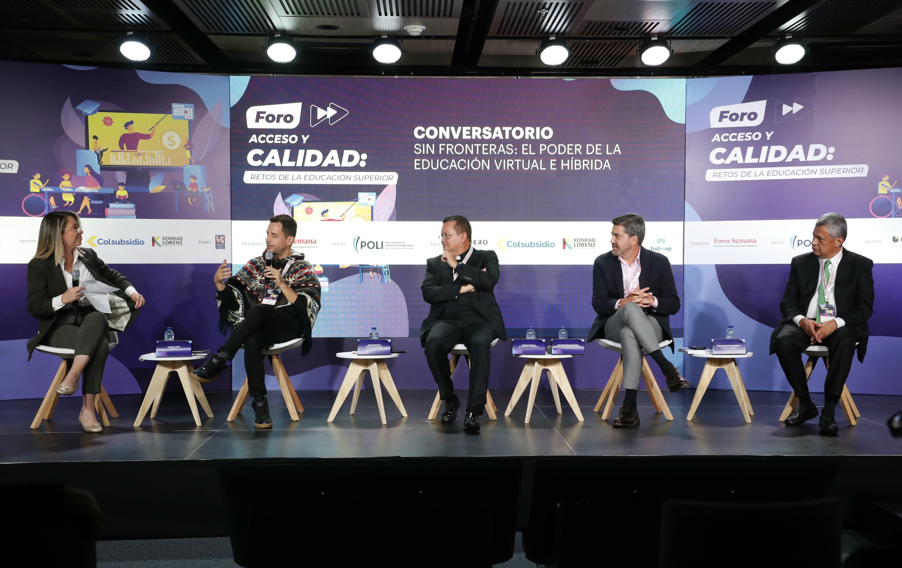 CONVERSATORIO: SIN FRONTERAS: EL PODER DE LA EDUCACIÓN
VIRTUAL E HÍBRIDA