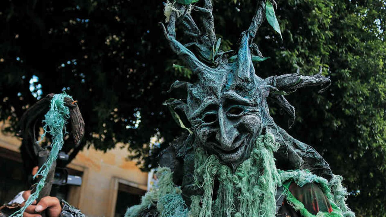 Comparsas con trajes alegóricos y un desfile de autos clásicos hacen parte de las actividades de la Feria de Cúcuta