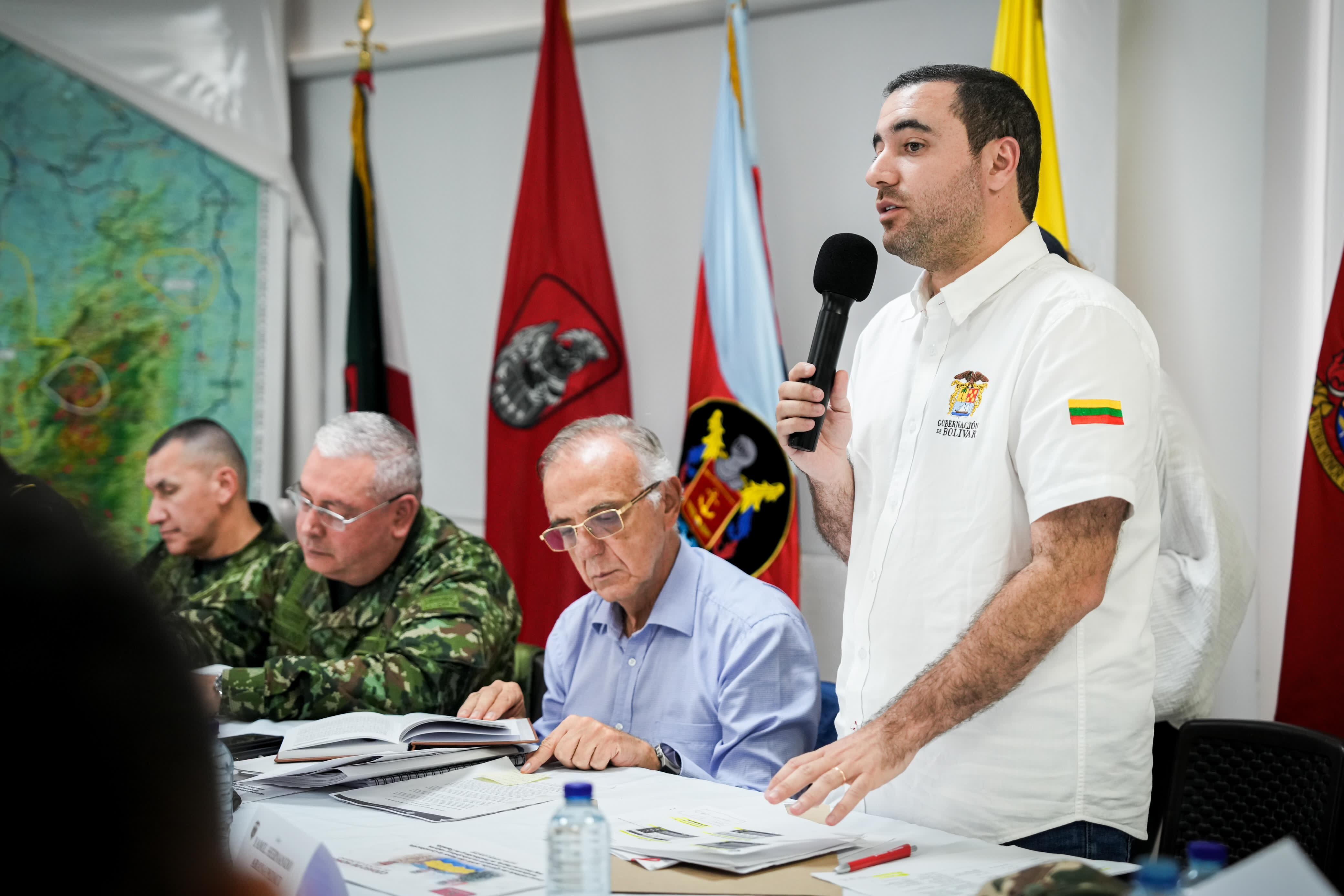 Gobernador Yamil Arana en consejo de Seguridad