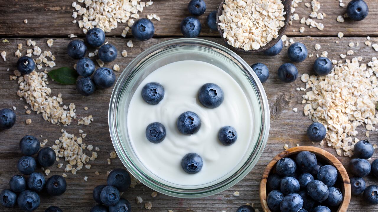 Los arándanos pueden ayudar a bajar los niveles de colesterol alto.