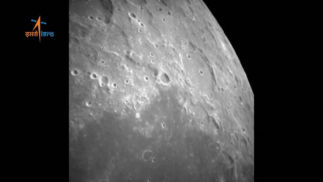 El robot móvil "bajó del módulo de aterrizaje e India caminó sobre la luna", declaró la Organización de Investigación Especial de India (ISRO) en la plataforma X (ex-Twitter).