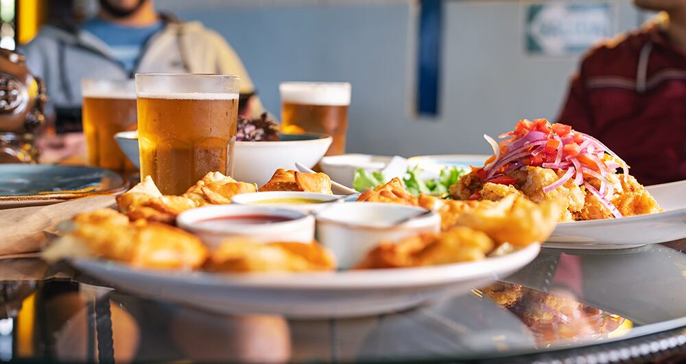  Los corrientazos serán uno de los gastos más afectados por la presión inflacionaria. Sus precios se han ajustado con el salario mínimo y los arriendos de los locales comerciales que, a diferencia de los residenciales –regulados por la inflación del año anterior–, no están sujetos a control alguno.