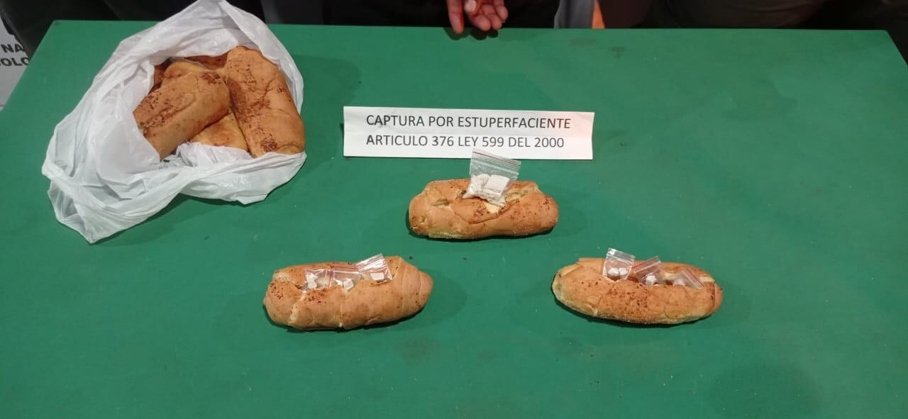 Se investiga si esta persona se dedicaba a la comercialización de droga bajo esta modalidad para evadir el control de las autoridades