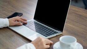 Algunos equipos se apagan con batería, por errores en la medición de energía.