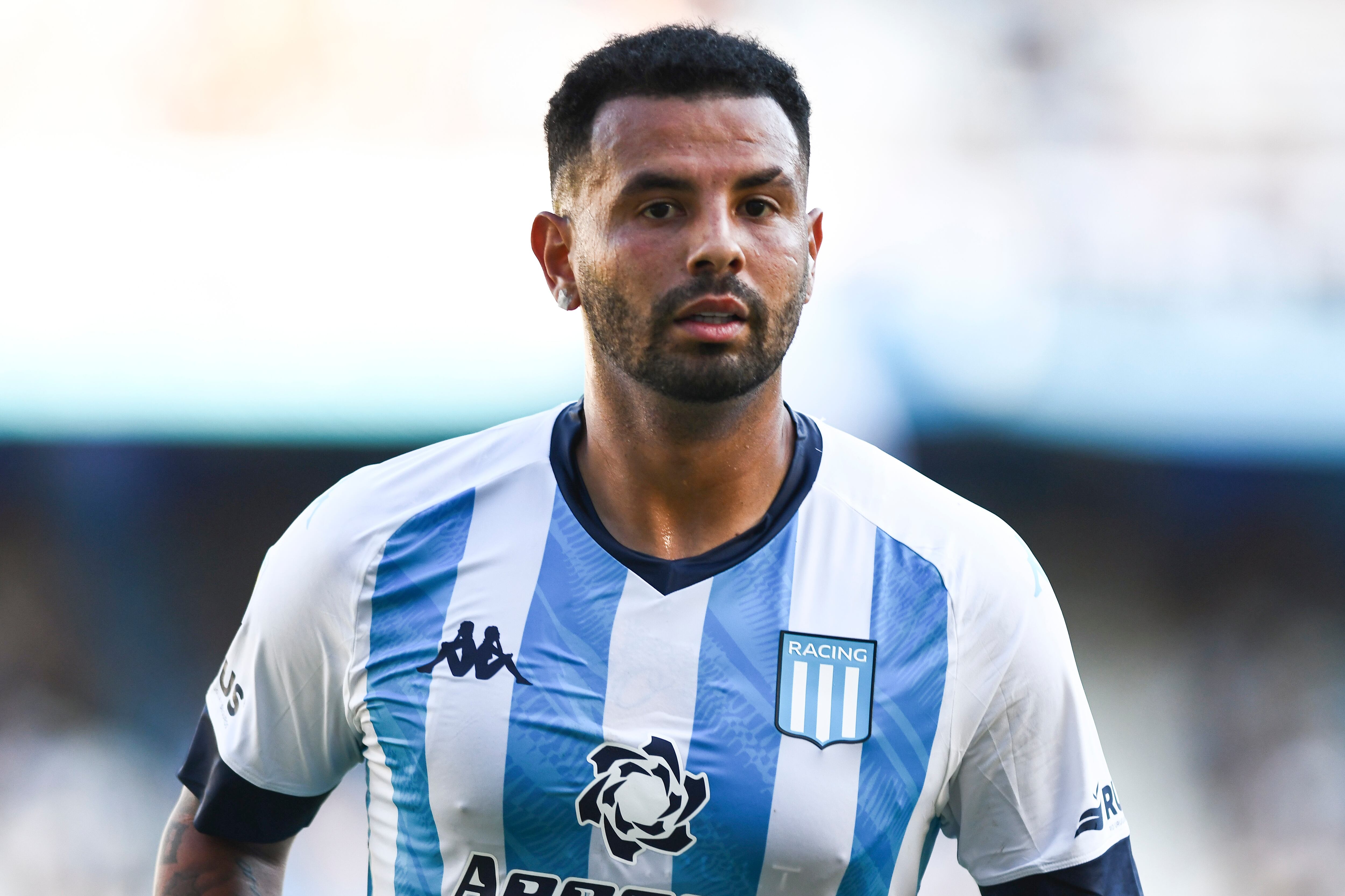 El colombiano marcó el primero de este 2022 con La Academia.