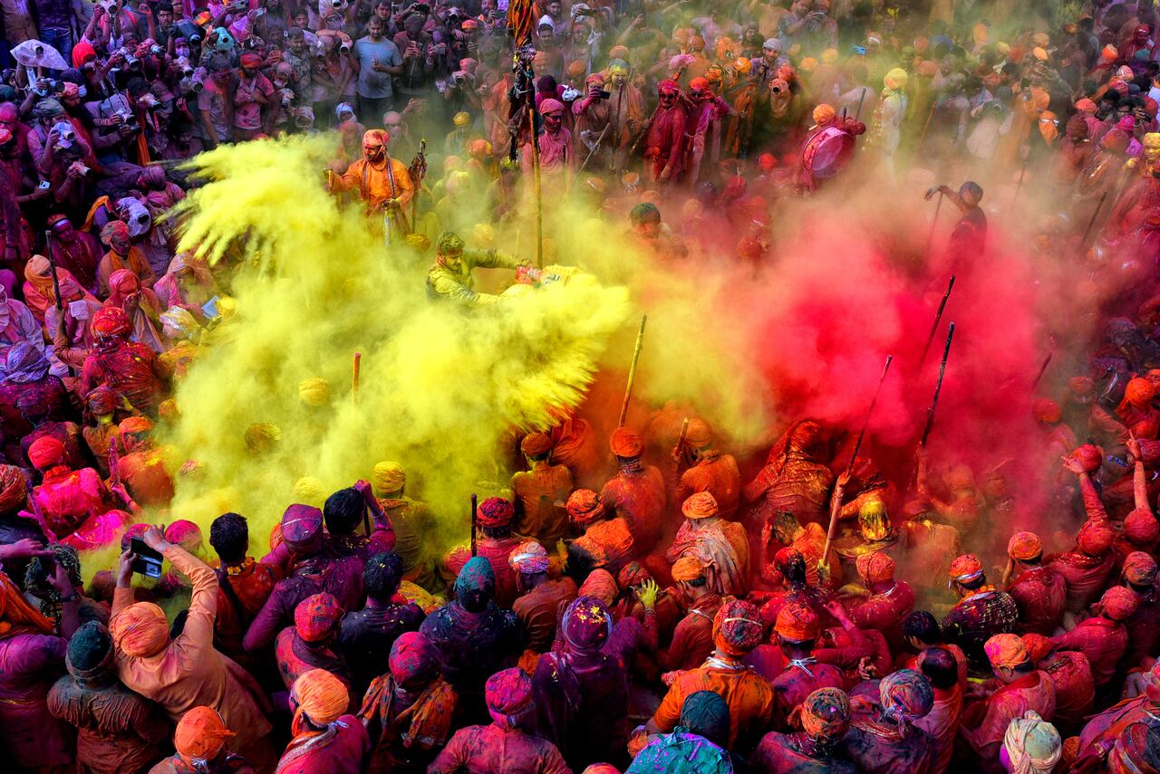 La multiculturalidad de la India la convertirá en la nación más poblada a fin de año.