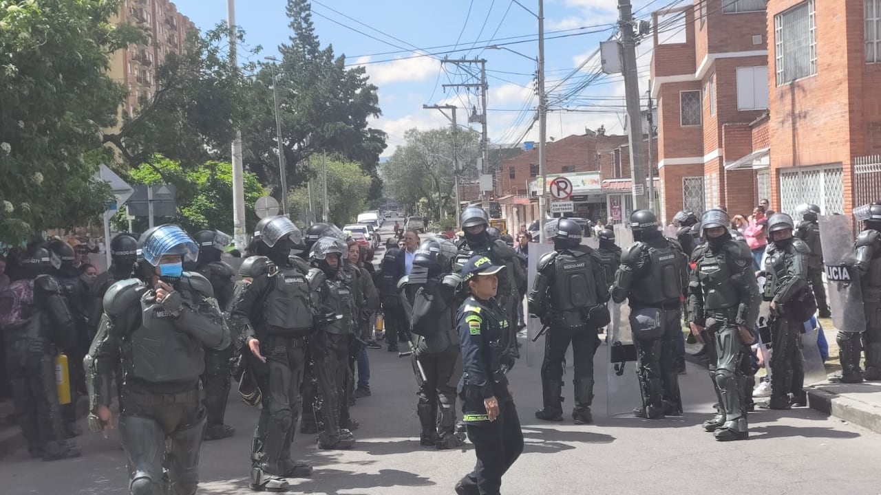 Los habitantes de la zona se oponen a la construcción de un colegio. La Policía intervino.