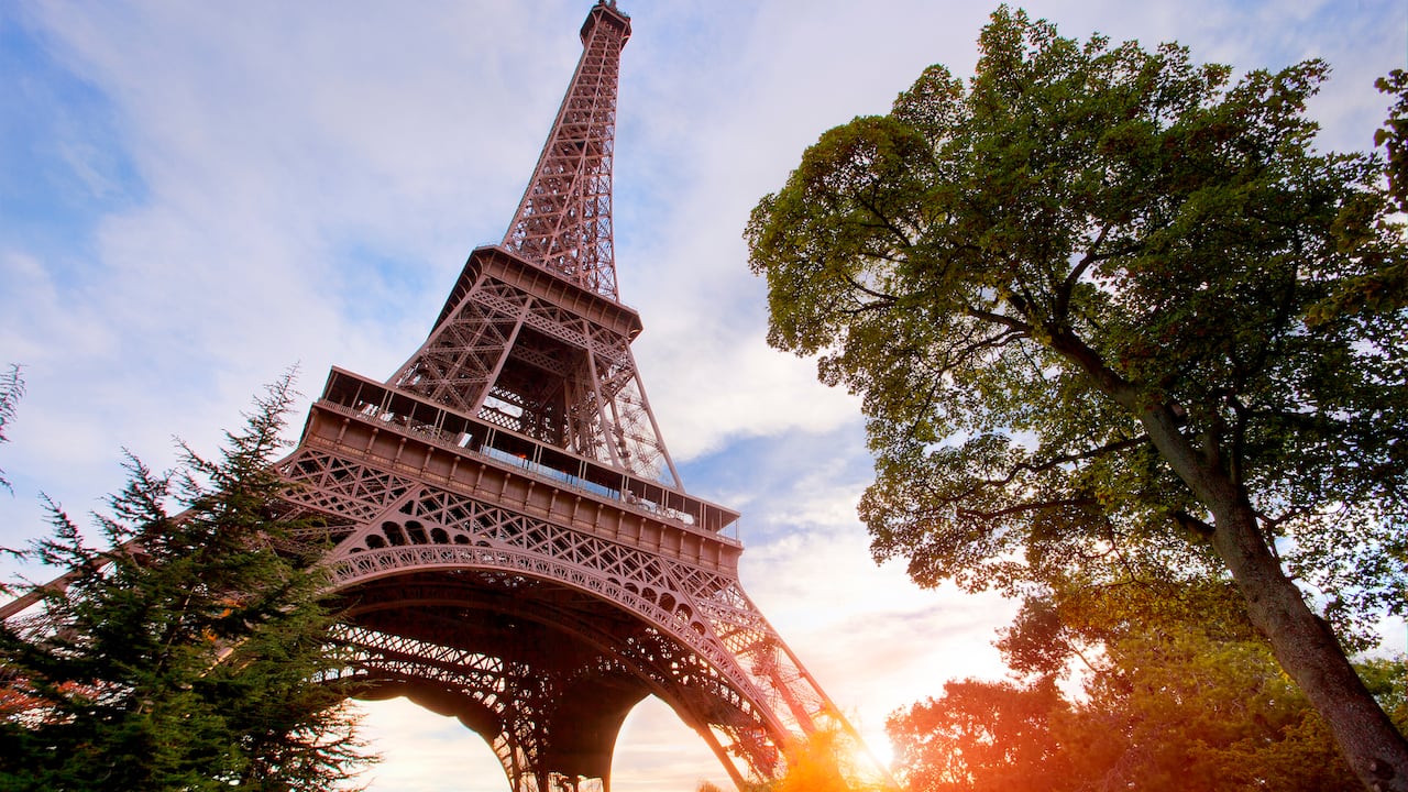 La Torre Eiffel es uno de los principales atractivos de Francia.