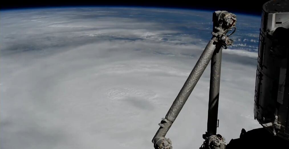 Imágenes desde el espacio del huracán Helene.